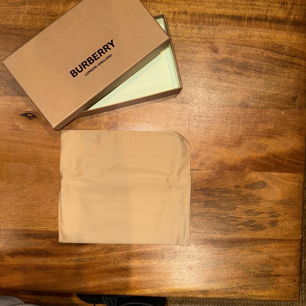 Burberry Classic Brown Box with Wallet Dust Bag